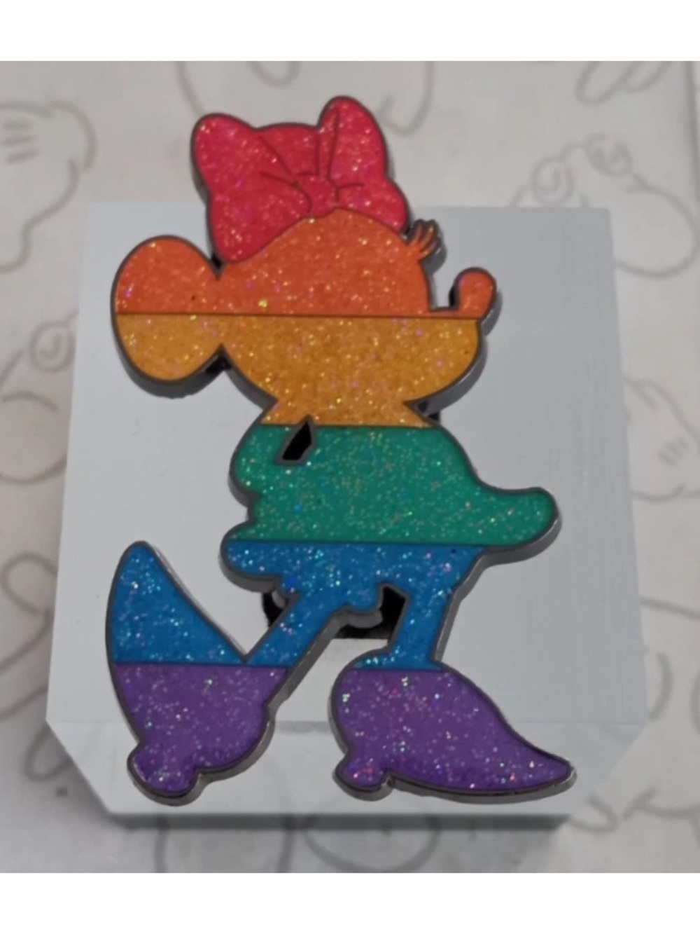 Minnie Mouse Rainbow Pride Glitter 2025 Disney Pin